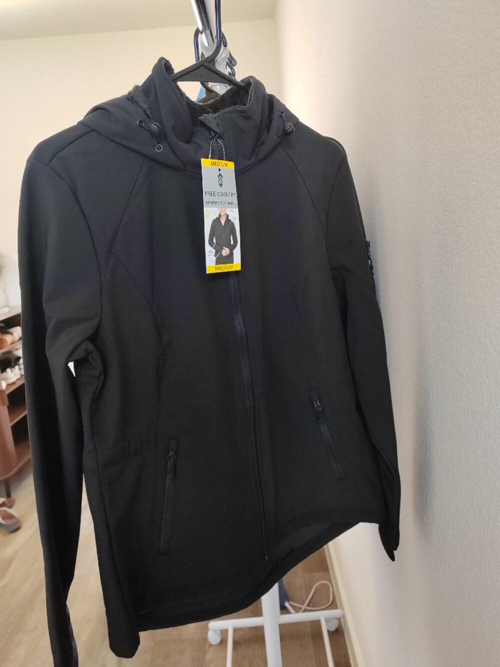 Jacket - Picture 3 of 4